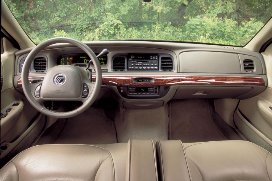  Mercury Grand Marquis 1998 года  (фото 38 из 79)